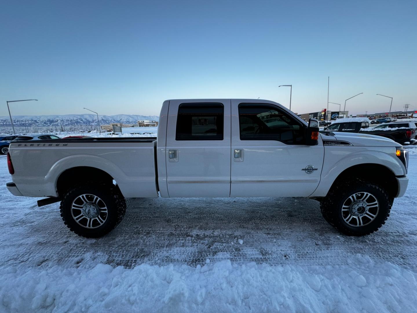 2015 White /Black Leather Ford F-250 SD Platinum Crew Cab 4WD (1FT7W2BT3FE) with an 6.7L V8 OHV 16V DIESEL engine, 6-Speed Automatic transmission, located at 1960 Industrial Drive, Wasilla, 99654, (907) 274-2277, 61.573475, -149.400146 - All the power and comfort you need to haul whatever you want and in style. This Platinum edition is the top of the line with all the creature comforts you could expect from luxury vehicle - Photo#5